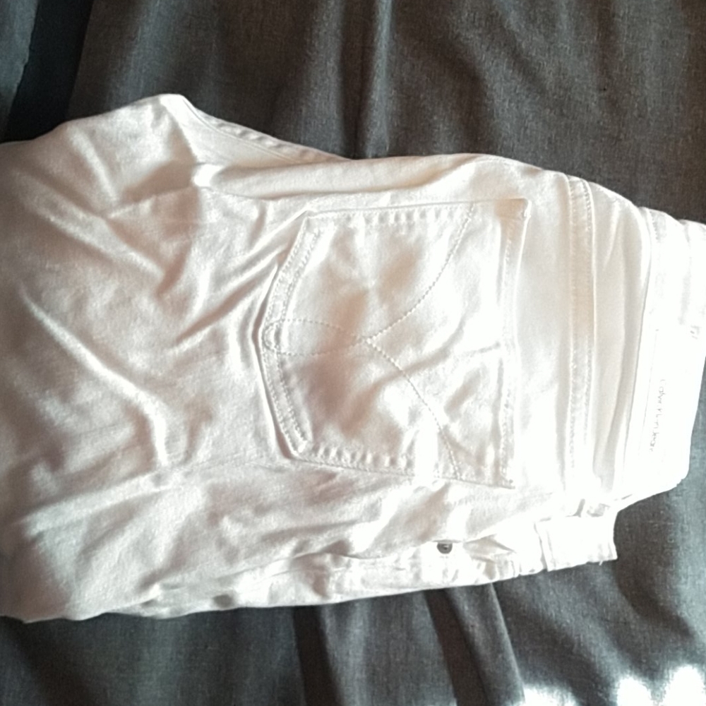 ⭐Calvin Klein white skinny